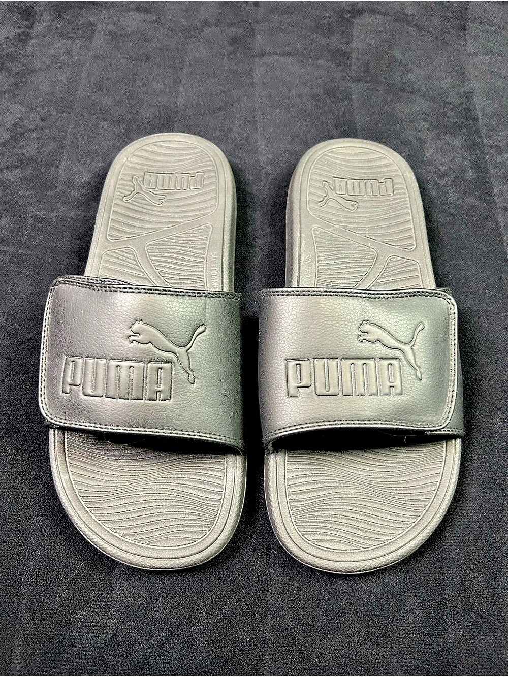 PUMA Leadcat 2.0 Slide Sandals black US 8 Like New